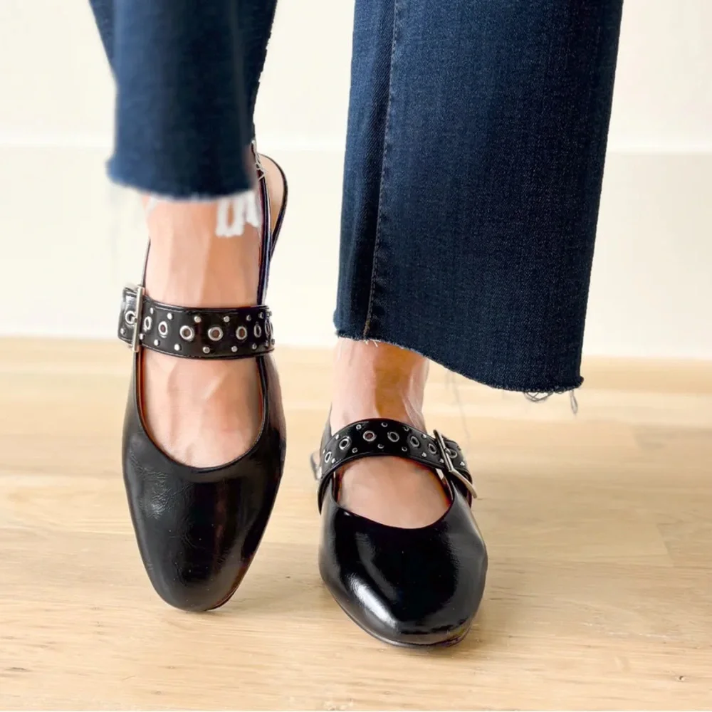 SODA Black Patent Leather Slingback Mary Jane Buckle Grommet Round Toe Flats